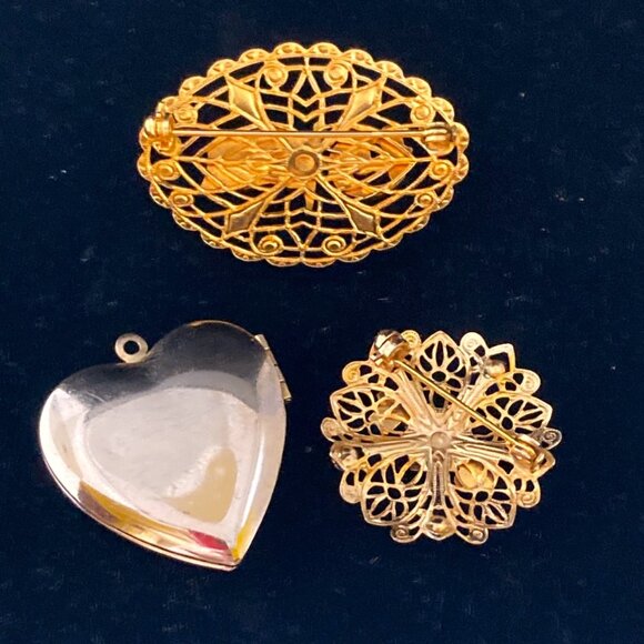 Trio of fabulous vintage service organization jewelry - Picture 6 of 6